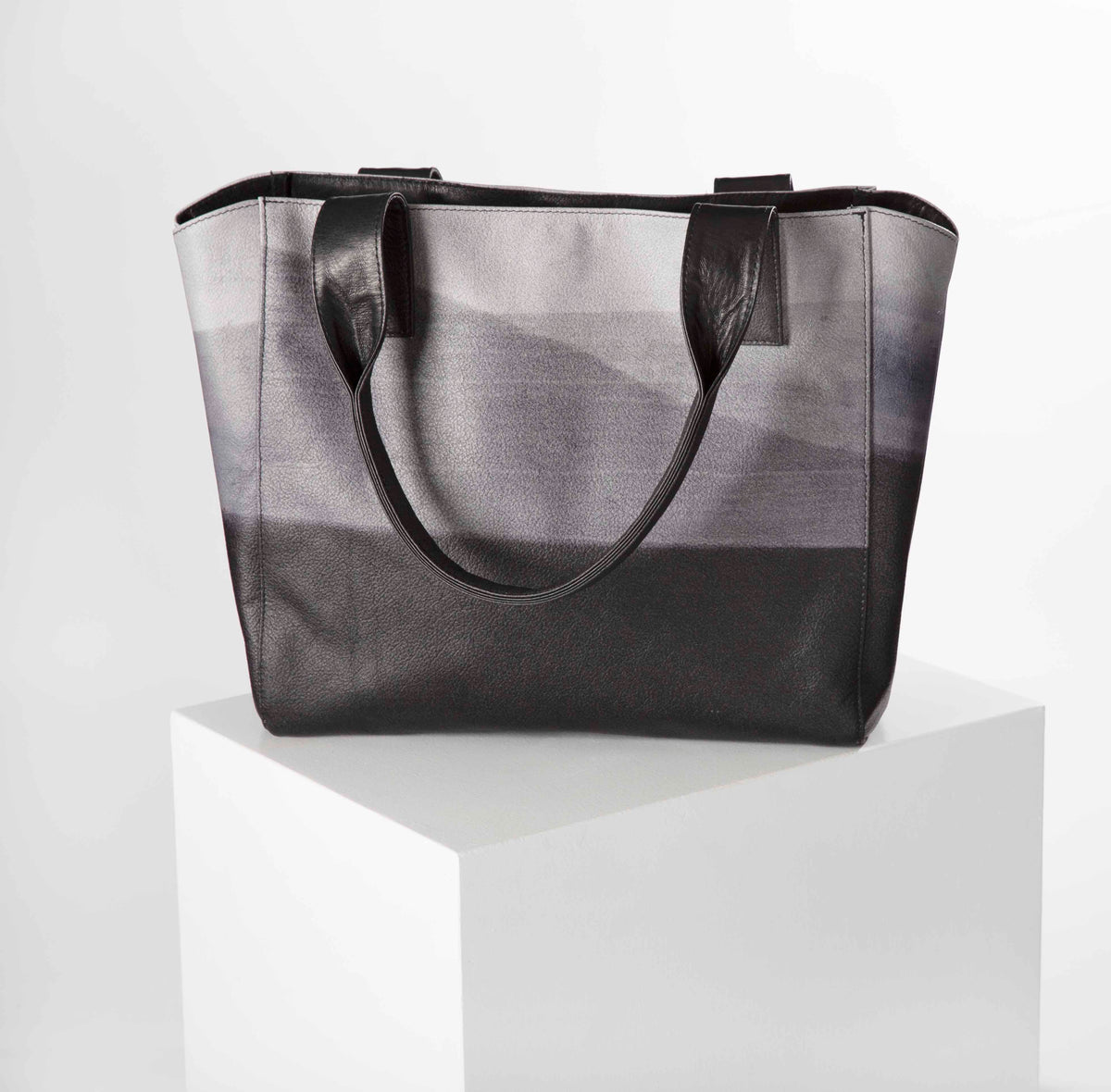 Oversized Tote- Elis