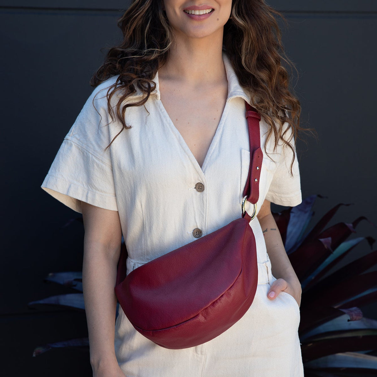 Half Moon Deep Red